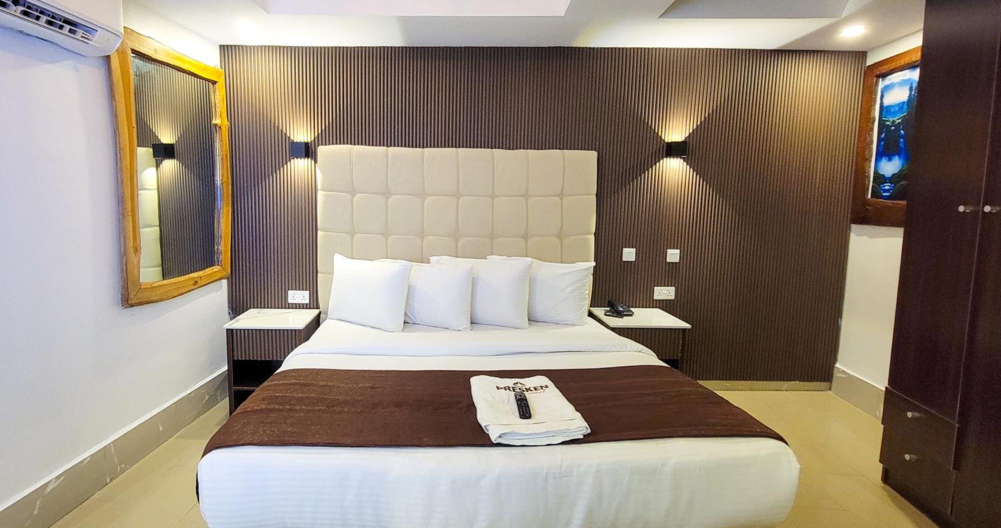 Presken Hotels Alade Avenue Ikeja Exteriör bild